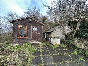 Photo 22- click for photo gallery